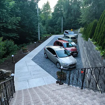 мандри 호텔 Skhidnytsia