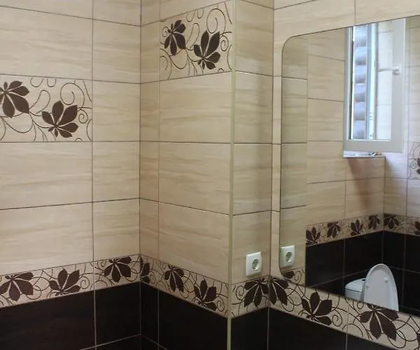 мандри Hotel